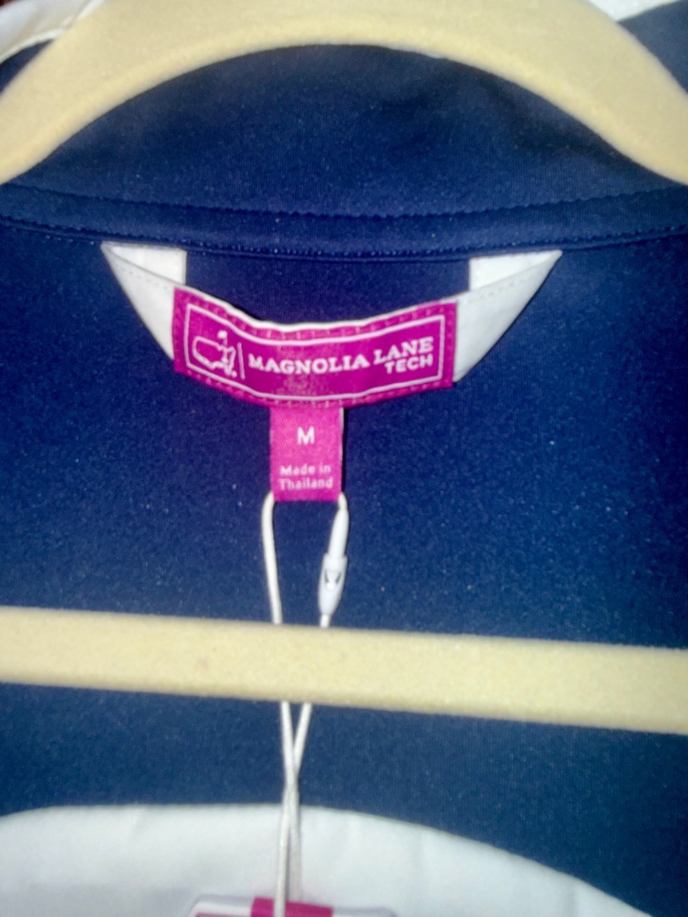 The Masters Embroidered Quilted Puffer Jacket - White & Navy Medium NWT - Picture 5 of 7